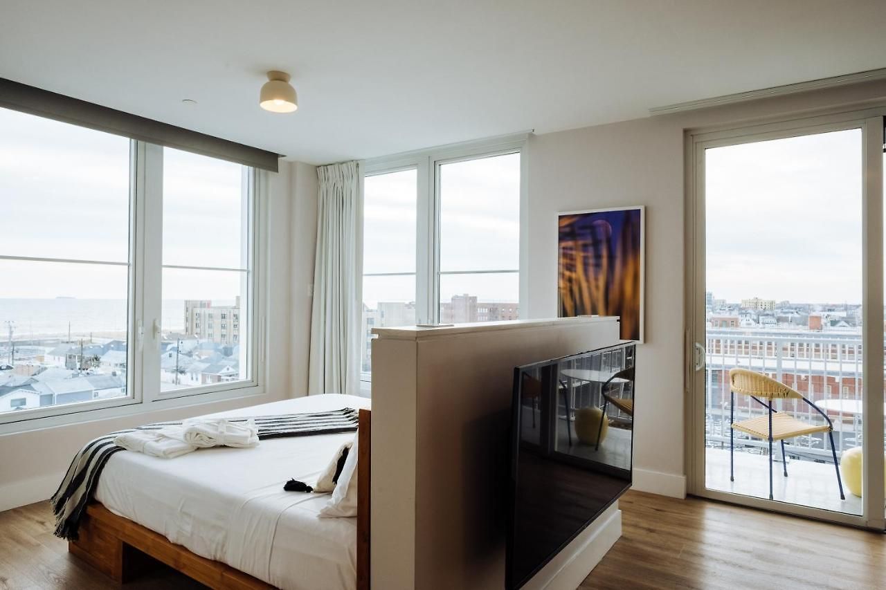 Hotel The Rockaway New York