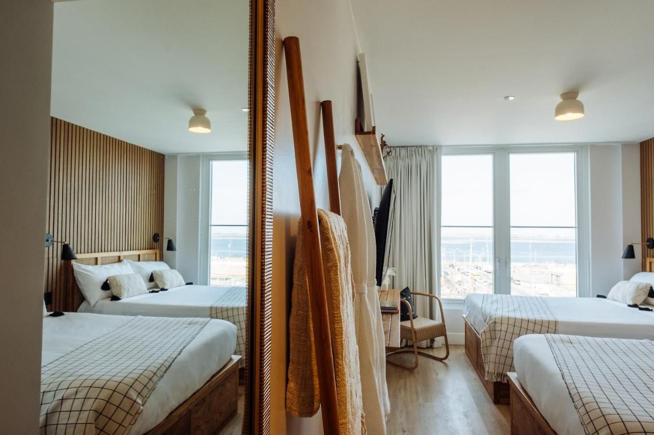 The Rockaway Hotel 4*