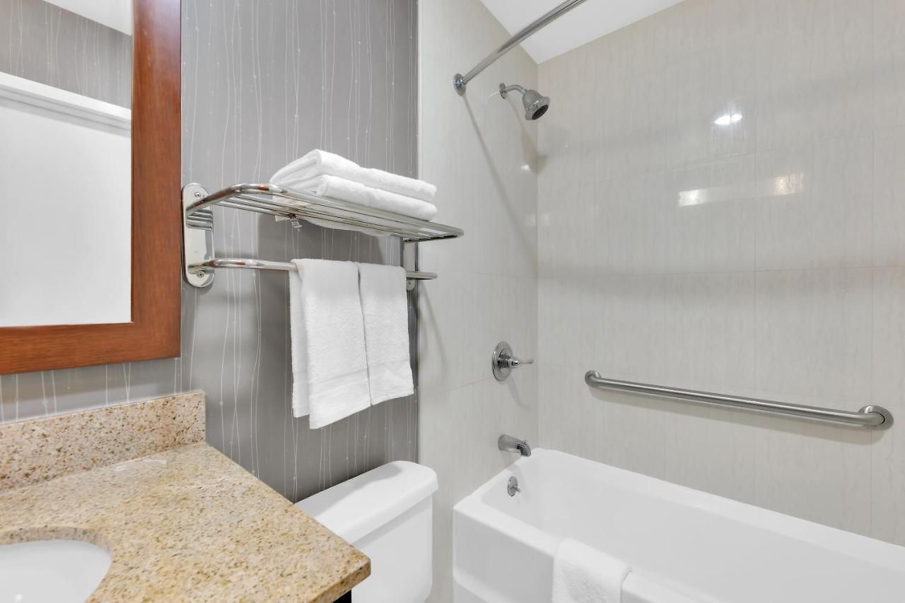 Hotel Pergola Jamaica Jfk New York
