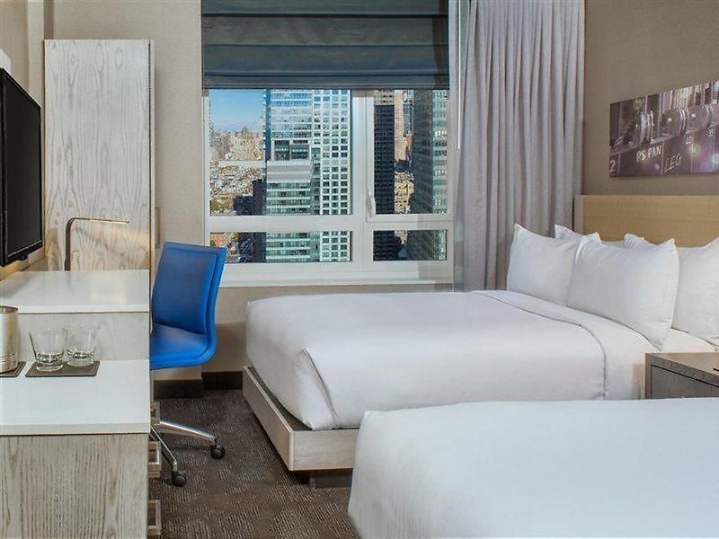 Hotel Doubletree By Hilton New York Times Square West