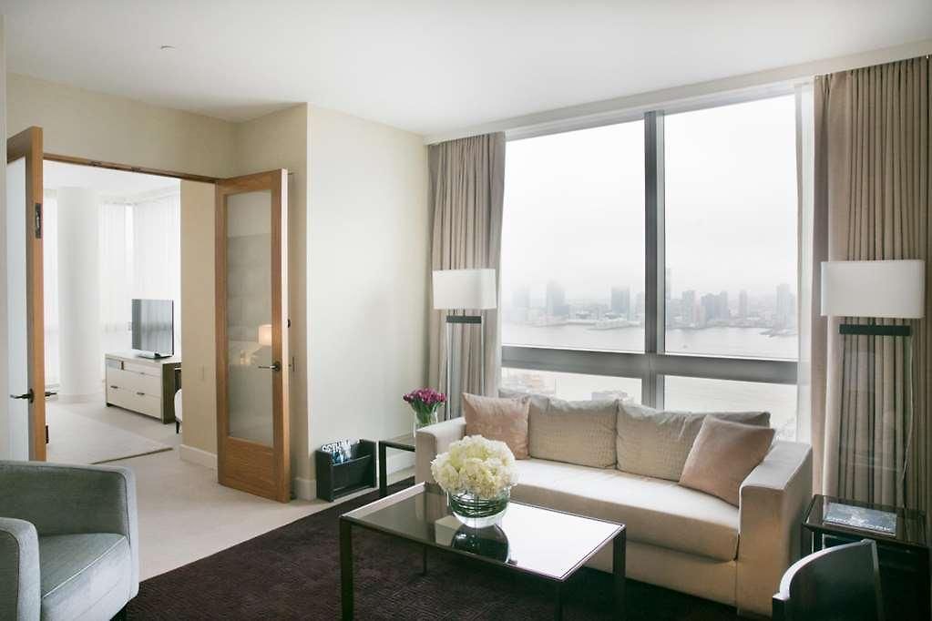 Hotel The Dominick