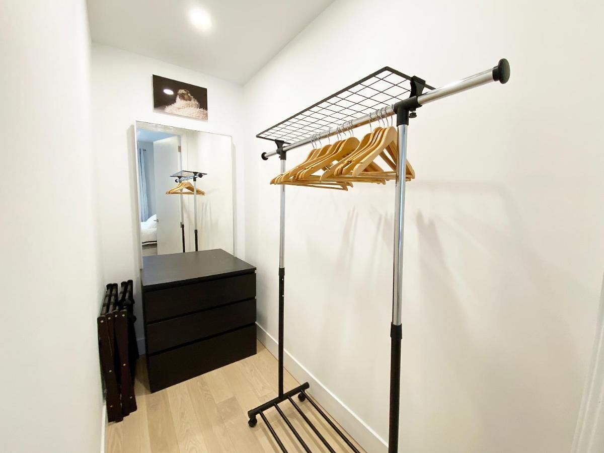Private Garden Residence In Luxury Condominium New York