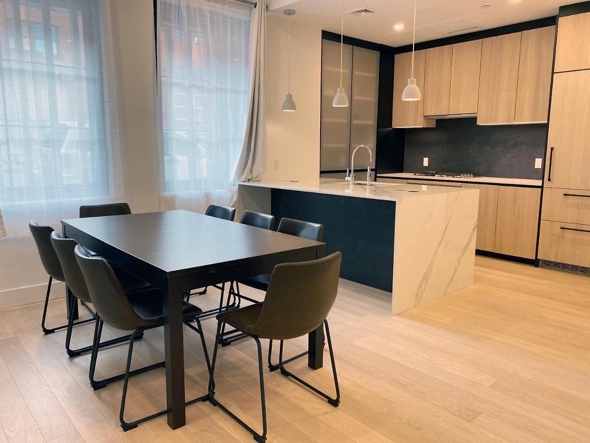 Private Garden Residence In Luxury Condominium