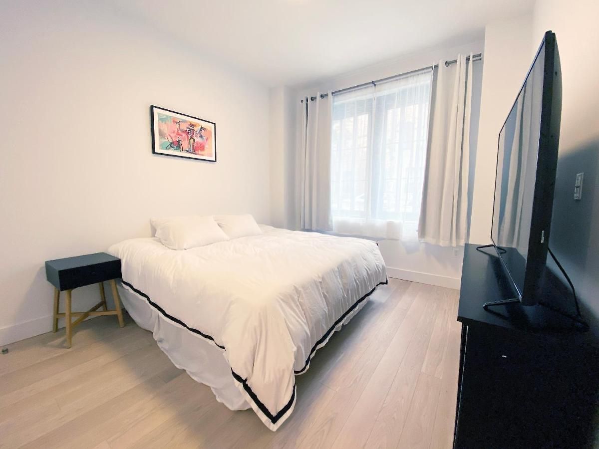 Apartment Private Garden Residence In Luxury Condominium