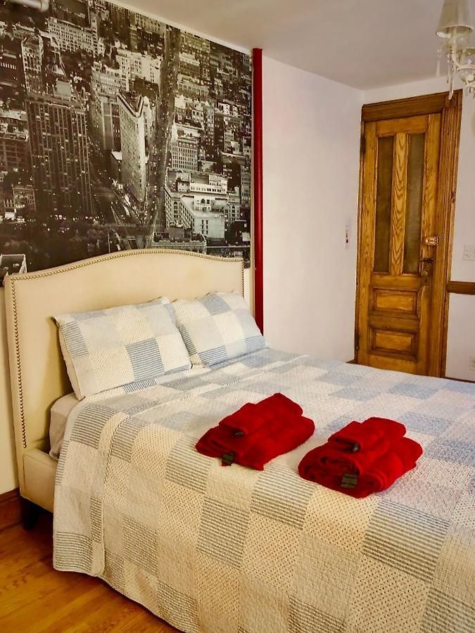 Bed & Breakfast Northern Lights Mansion New York