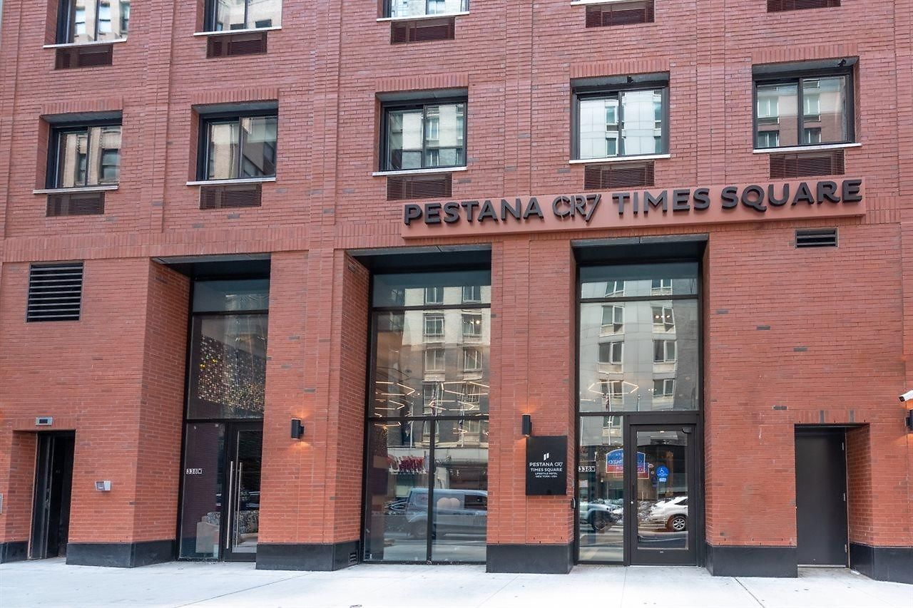 Pestana Cr7 Times Square Hotel 4*