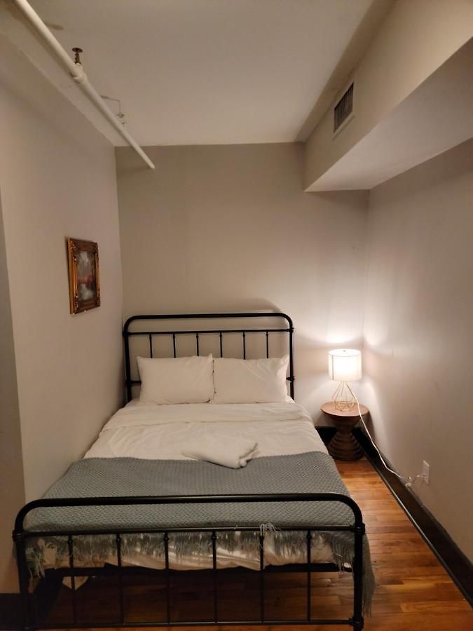 Lamartine Chelsea Hostel