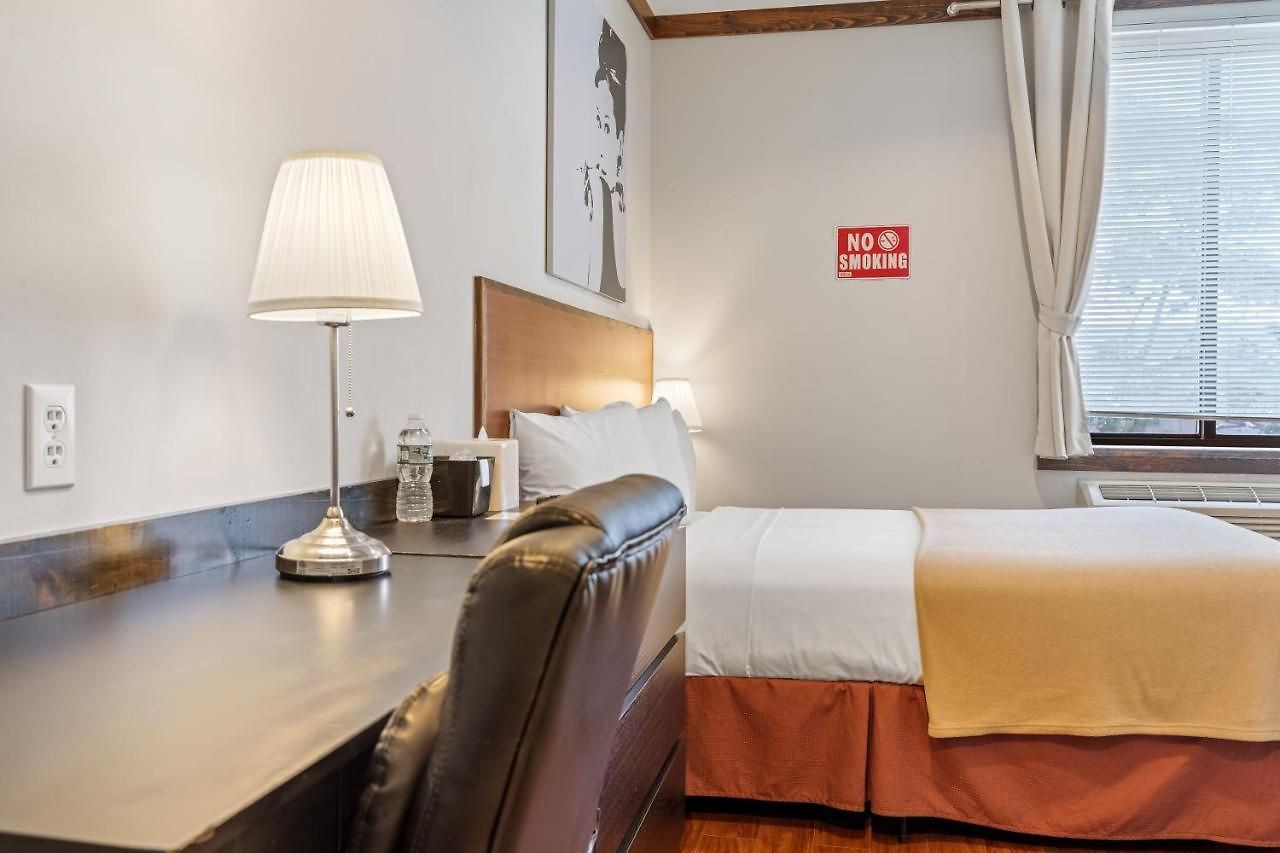 Hotel Lic 3*