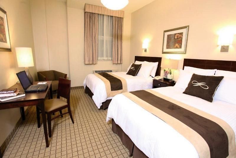Pointe Plaza (adults Only) Hotel New York