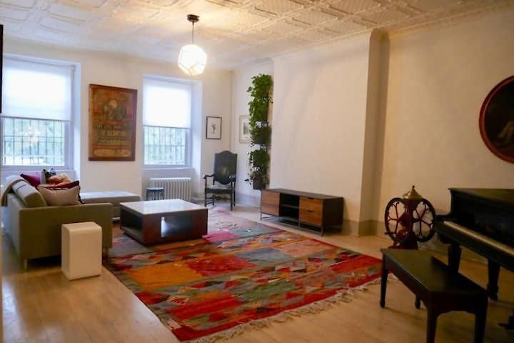 Hotel 1830's Historic Merchant House On The Park Les