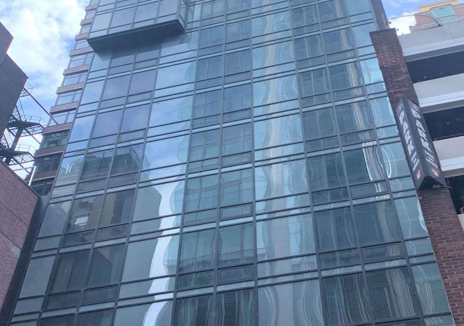 Hotel Western Premier Empire State 3*