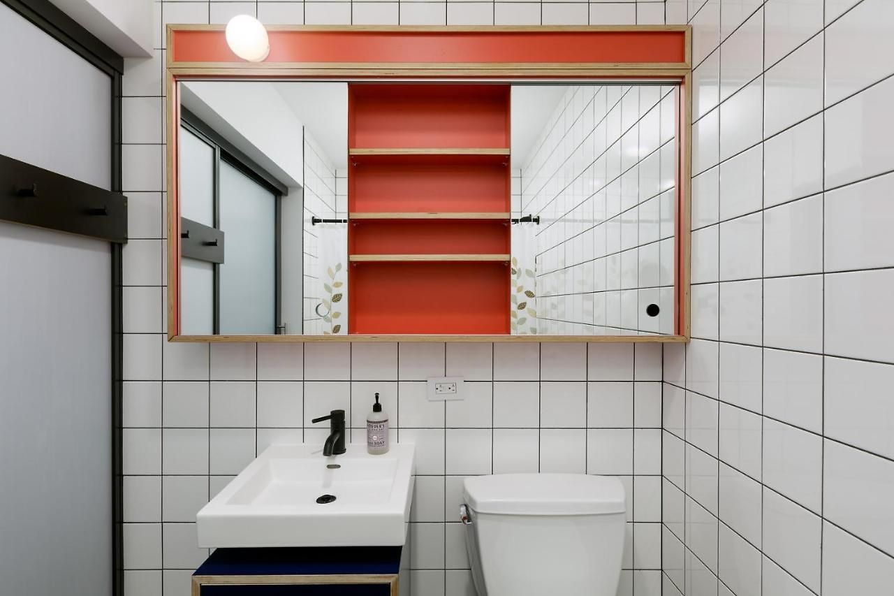 Placemakr Street 4*