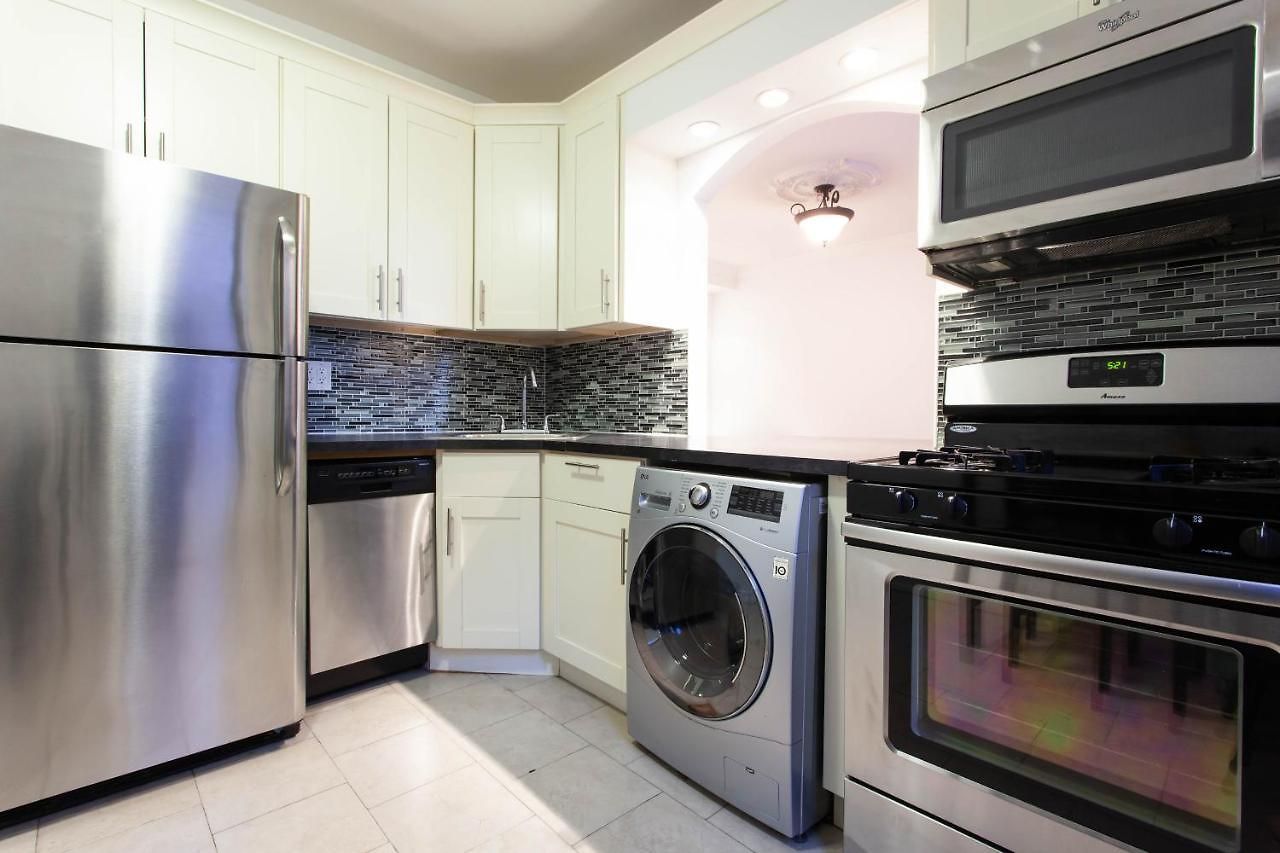 Upper Manhattan Bedrooms