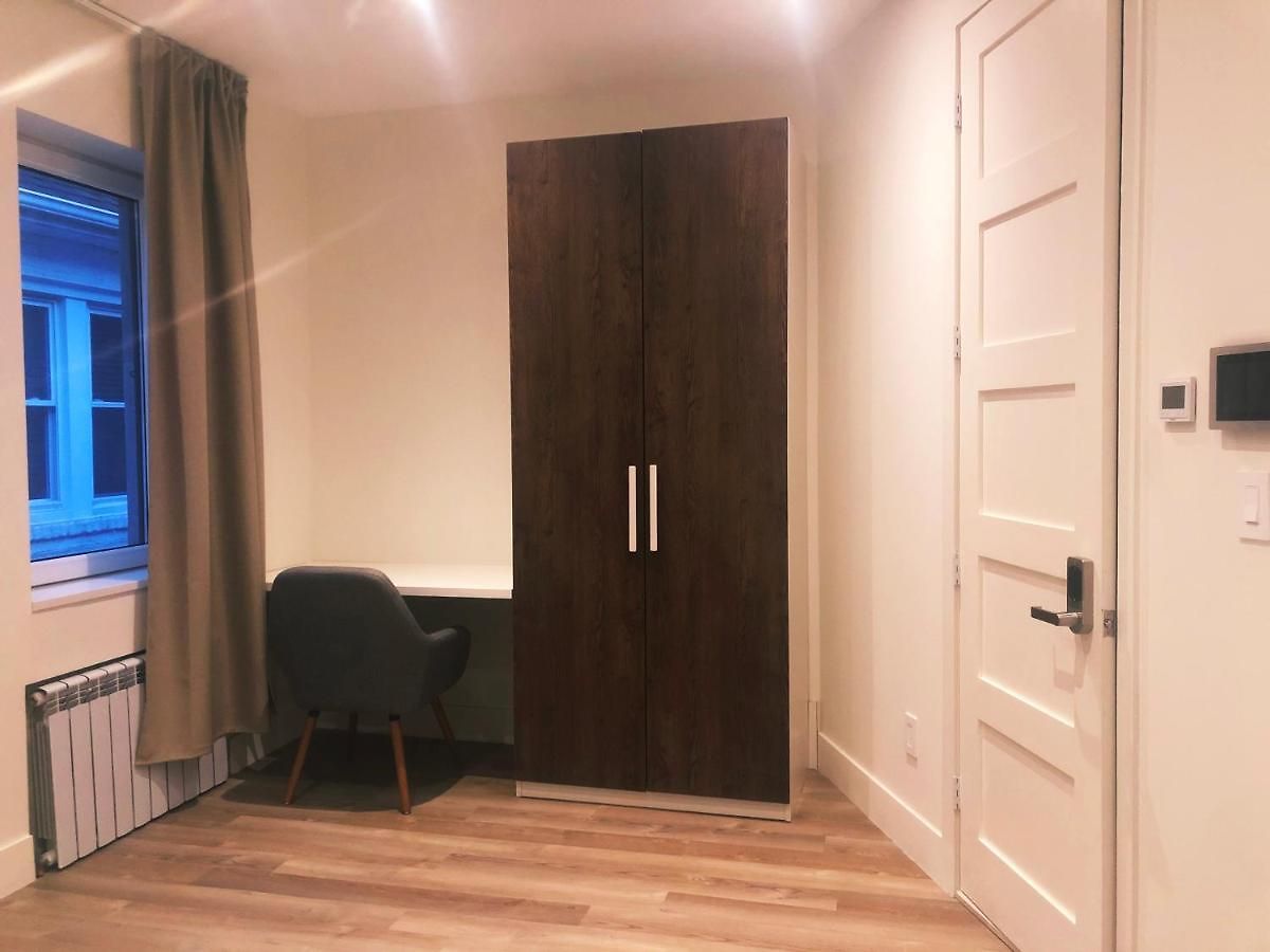 Cozy Renovated With Its Own Bathroom In Brooklyn Guest house *