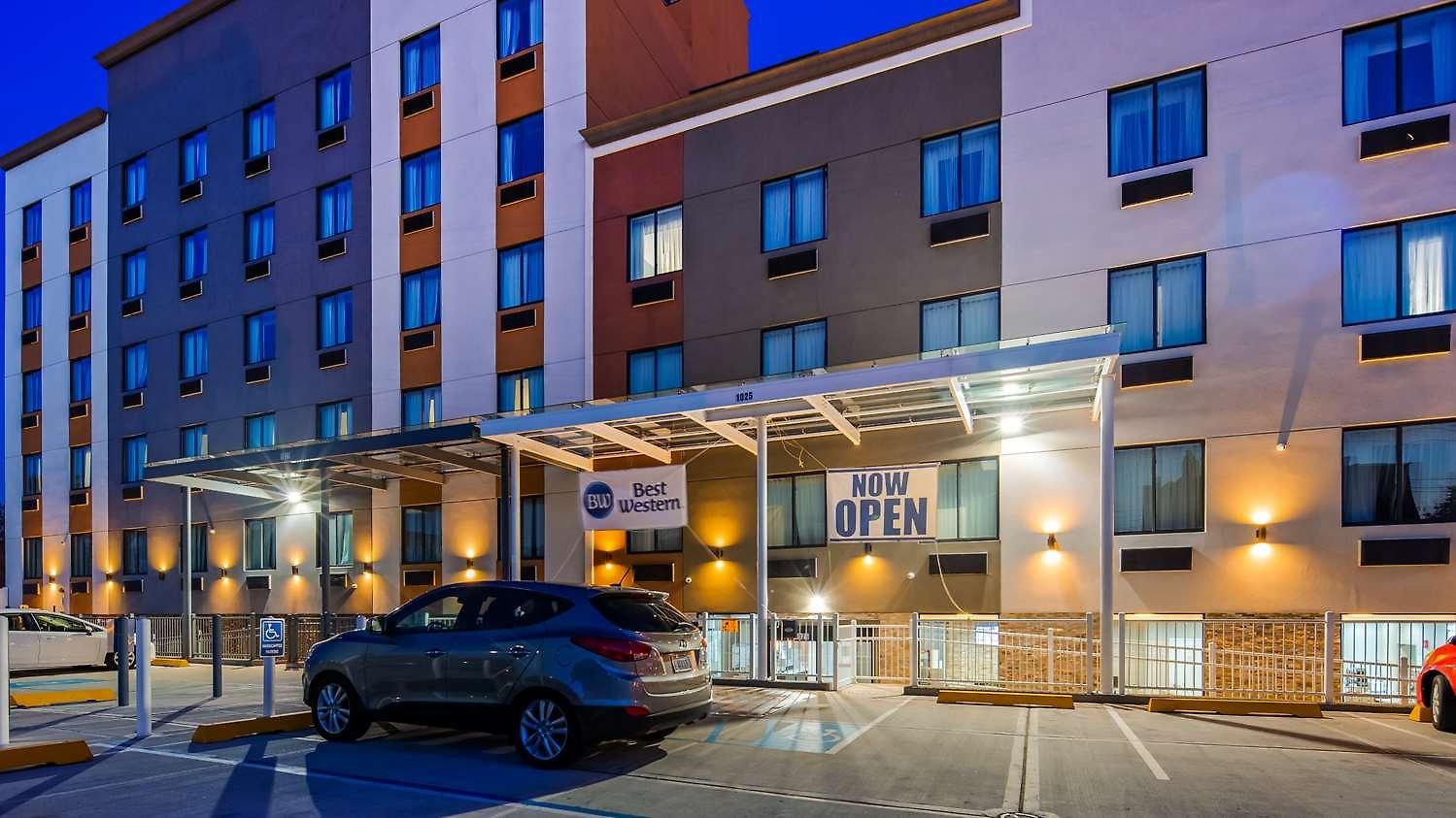 Western Far Rockaway/jfk Airport Area Hotel