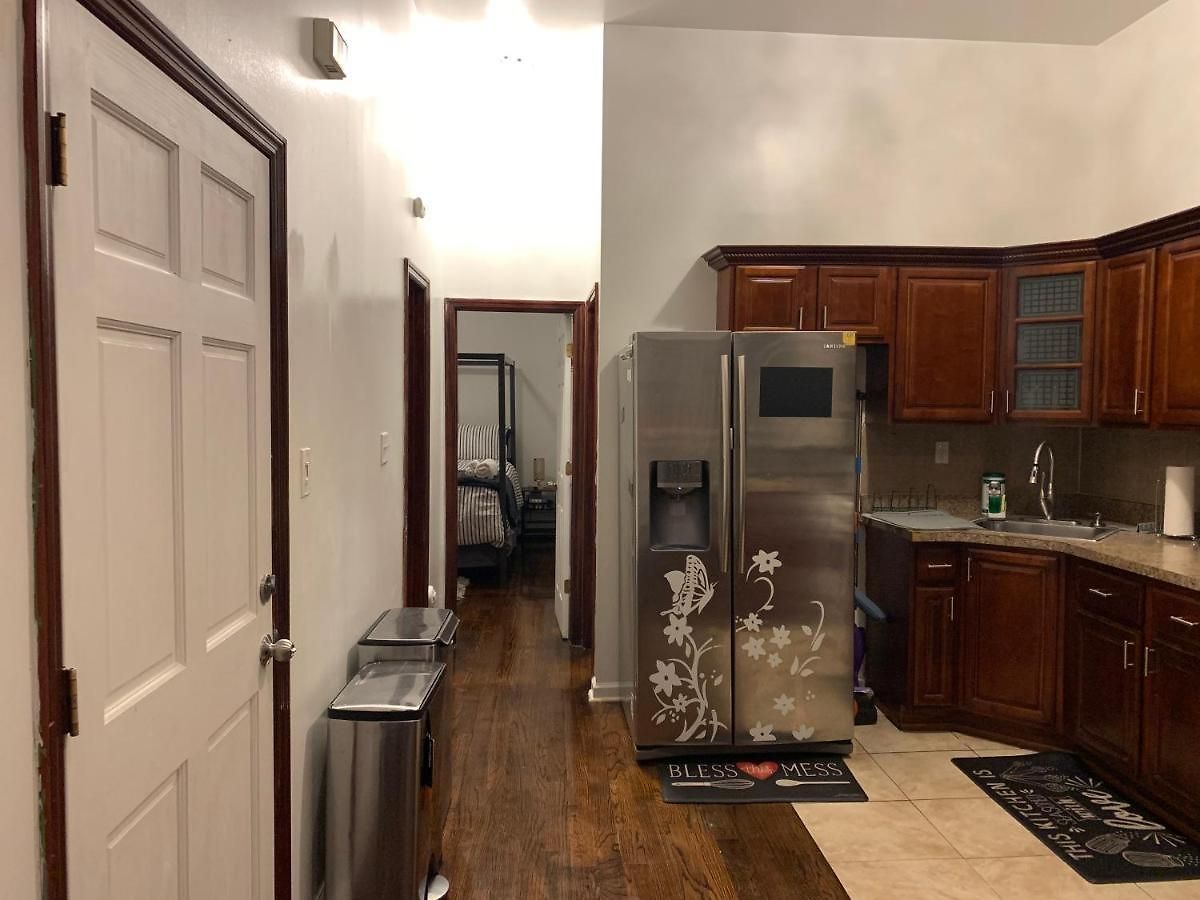 Charming In Bushwick Apartment New York
