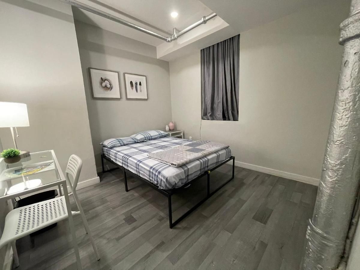 Manhattan City Hostel