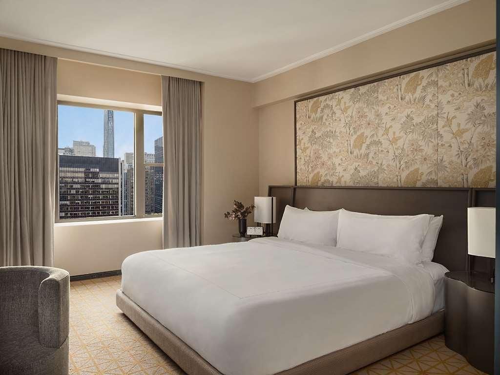 Park Lane Hotel