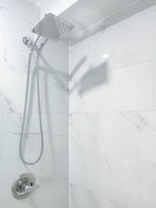 Luxurious Near Laguardia & Jfk