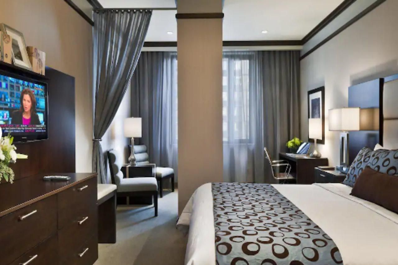 The Pearl 4*