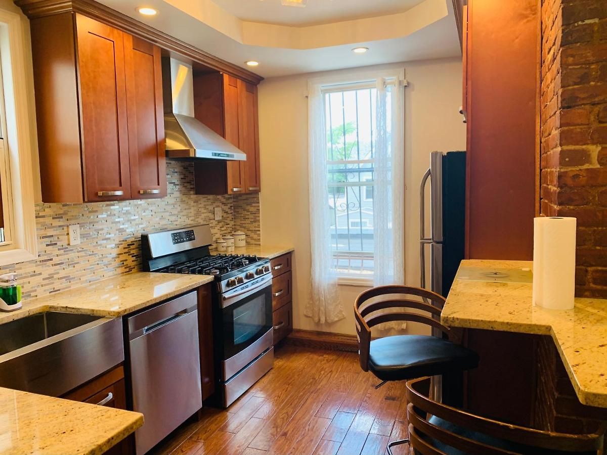 El Eden 2 Bedroom With Parking Space Close To Hospital