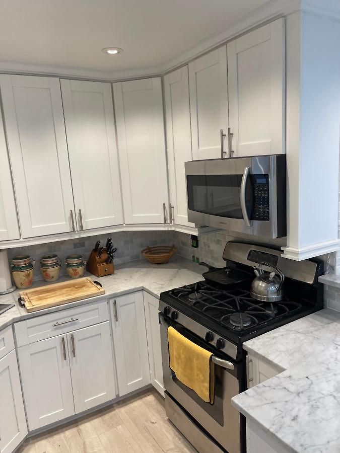 Renovated Jacuzzi Tub Nyc-lga-jfk Washer-dryer Apartment
