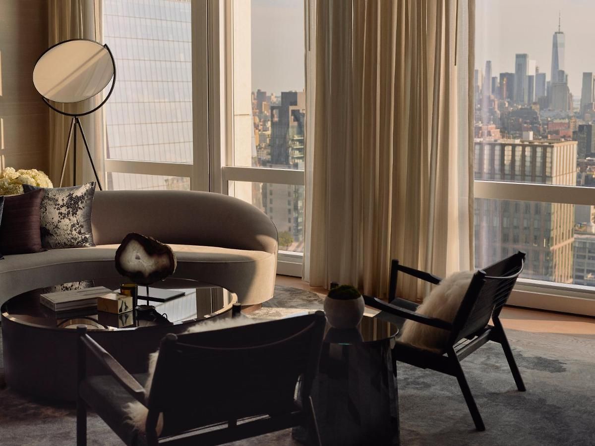 Equinox Hotel New York