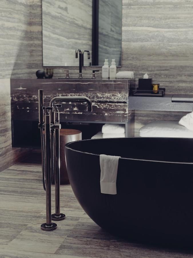 Hotel Equinox 5*