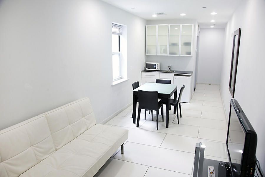 Un Place Apartment New York