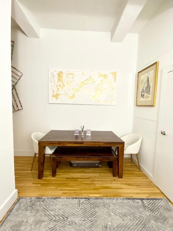 Apartment Luxury Next To Times Square