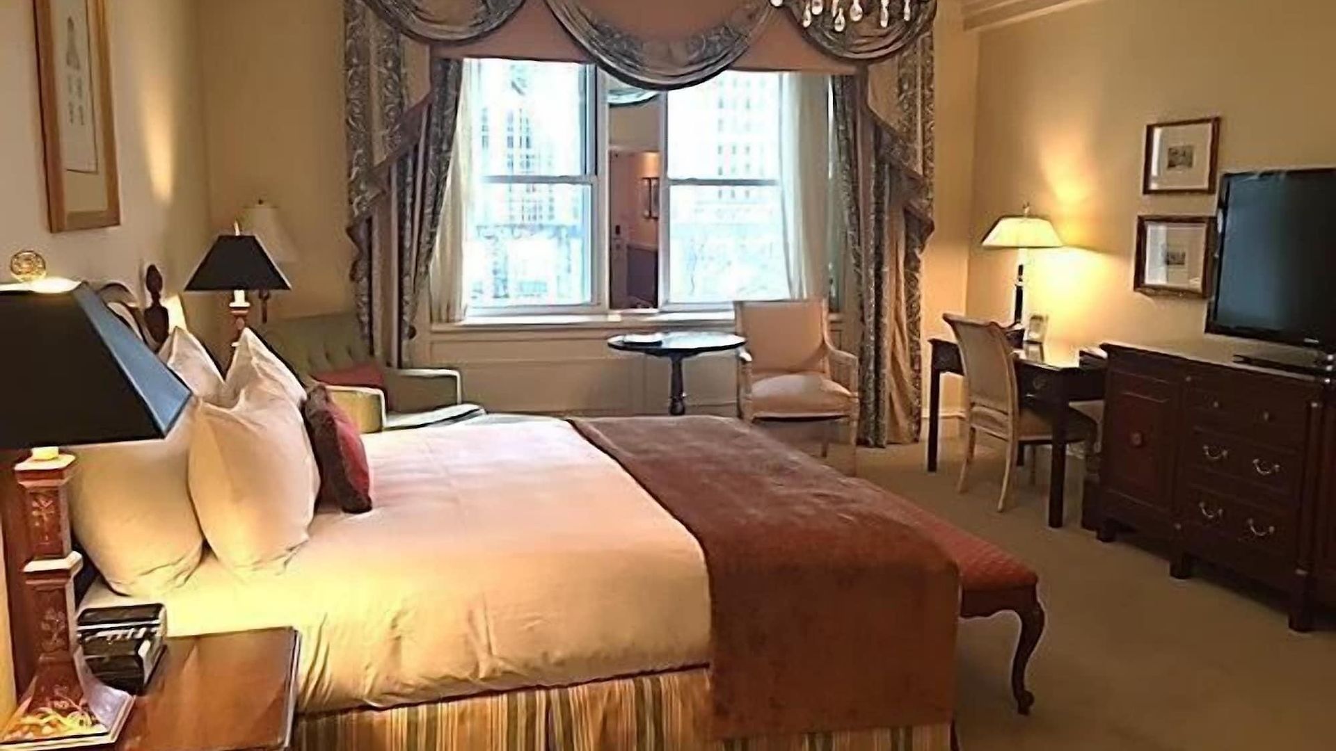 Hotel The Sherry Netherland New York