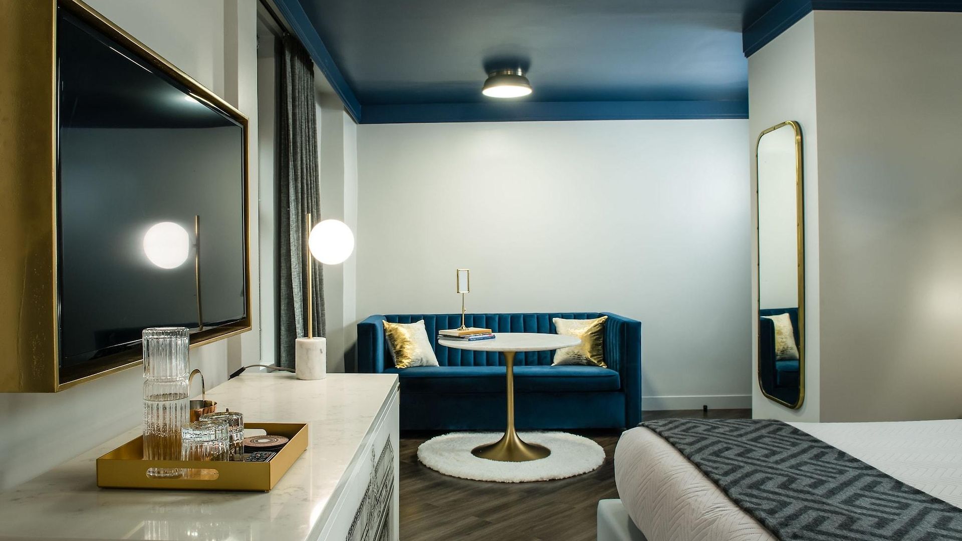 The @ Hotel 3*