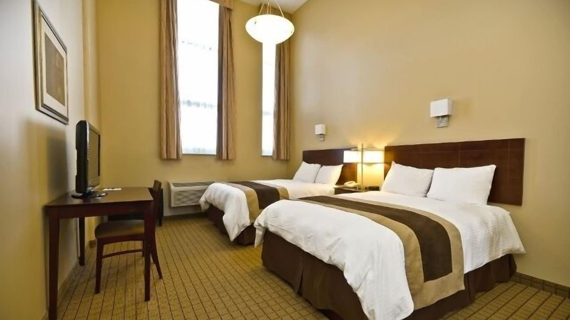 Hotel Pointe Plaza (adults Only) New York