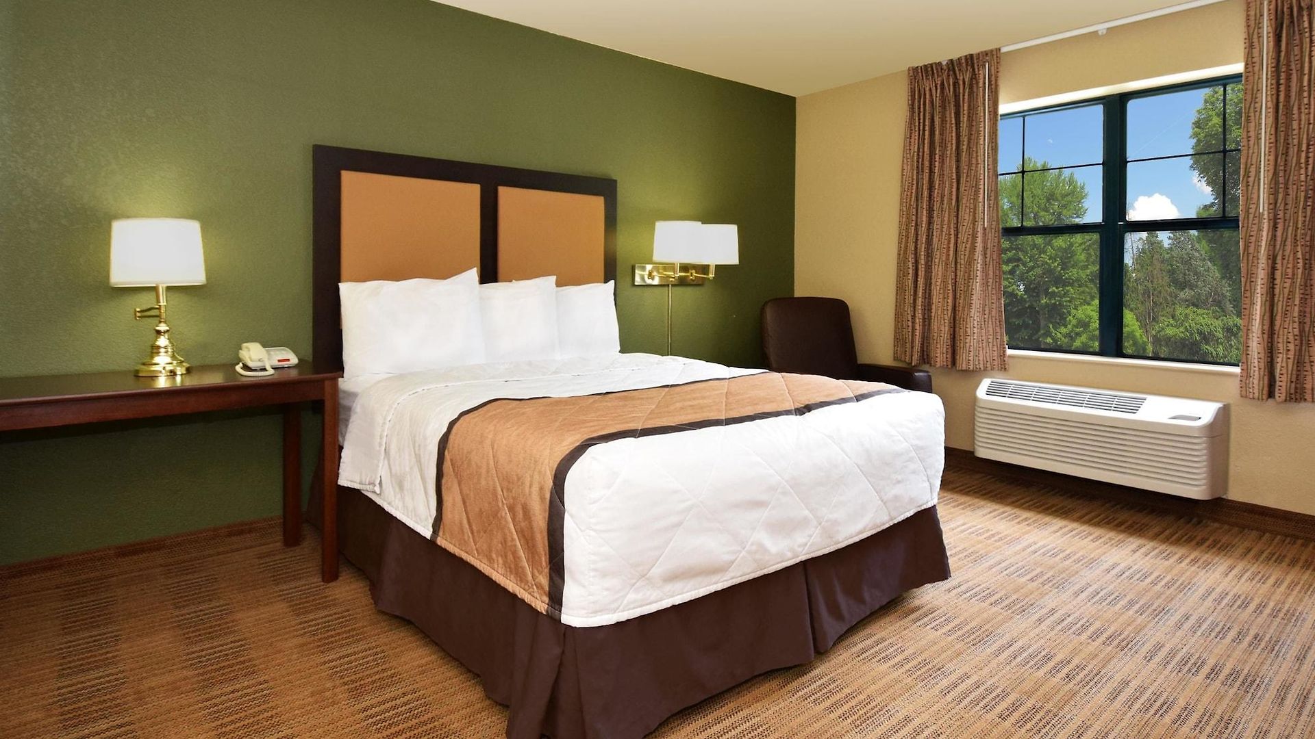 Hotel Extended America - - Laguardia Airport New York