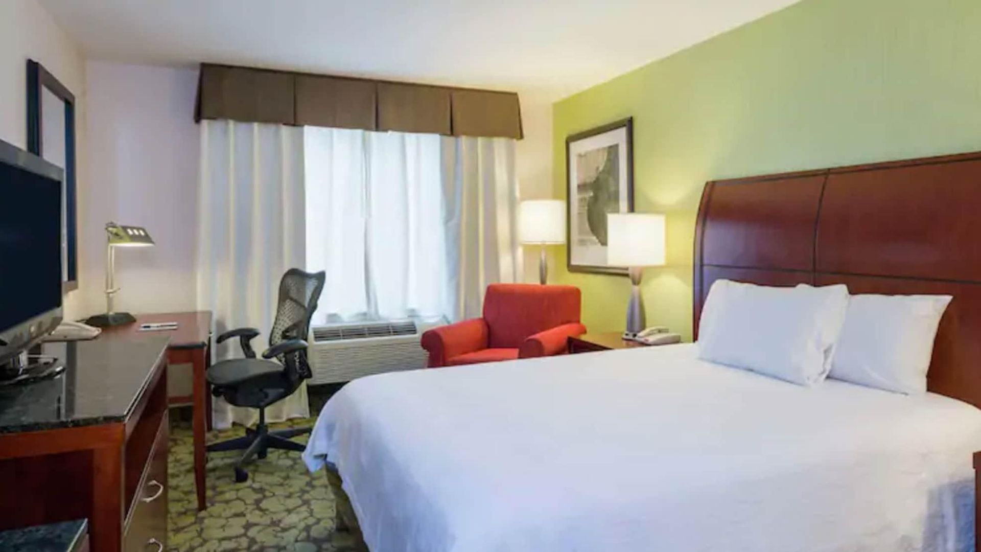 Hilton Garden Queens Jfk Hotel 3*