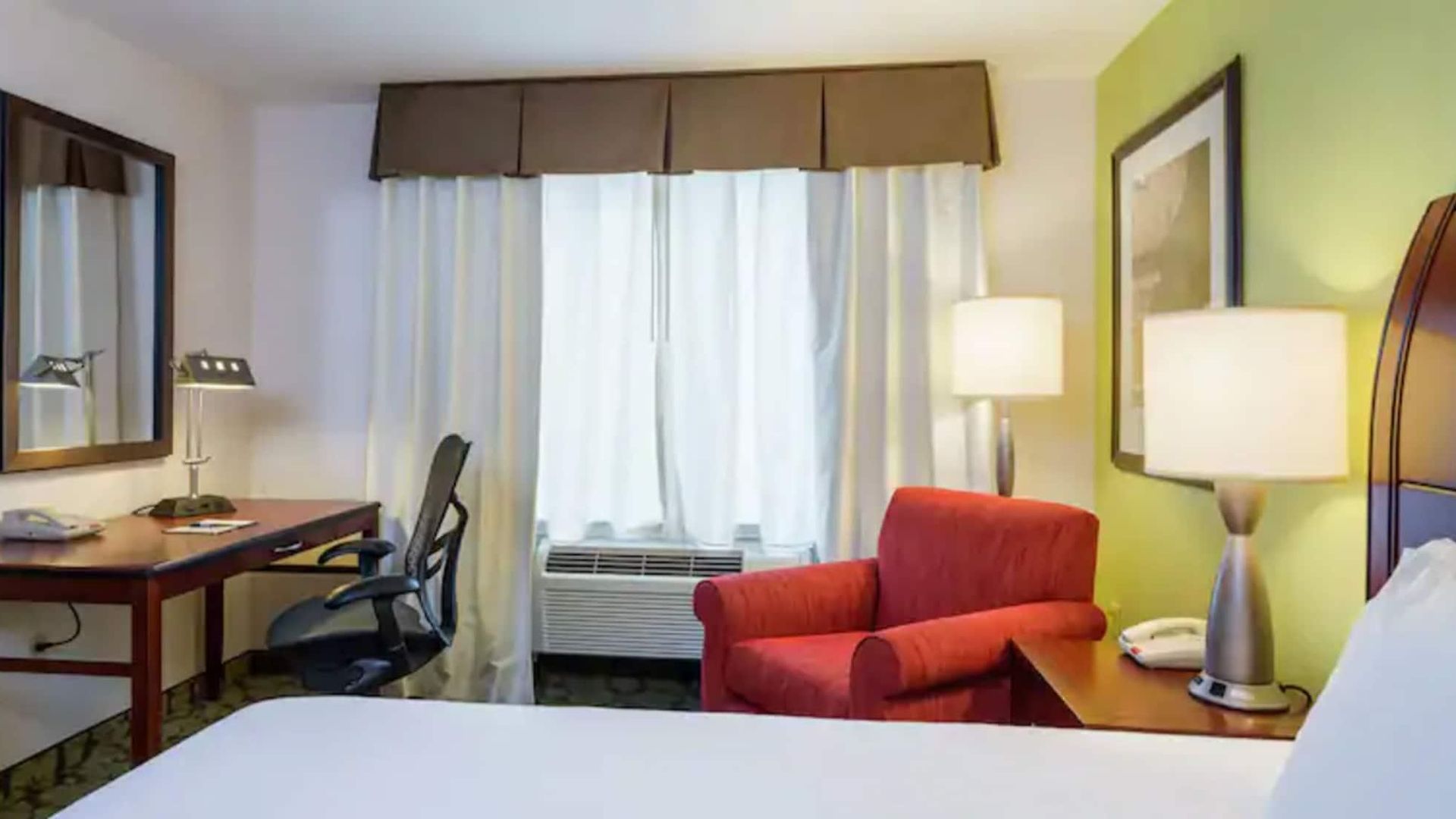 Hilton Garden Queens Jfk Hotel 3*