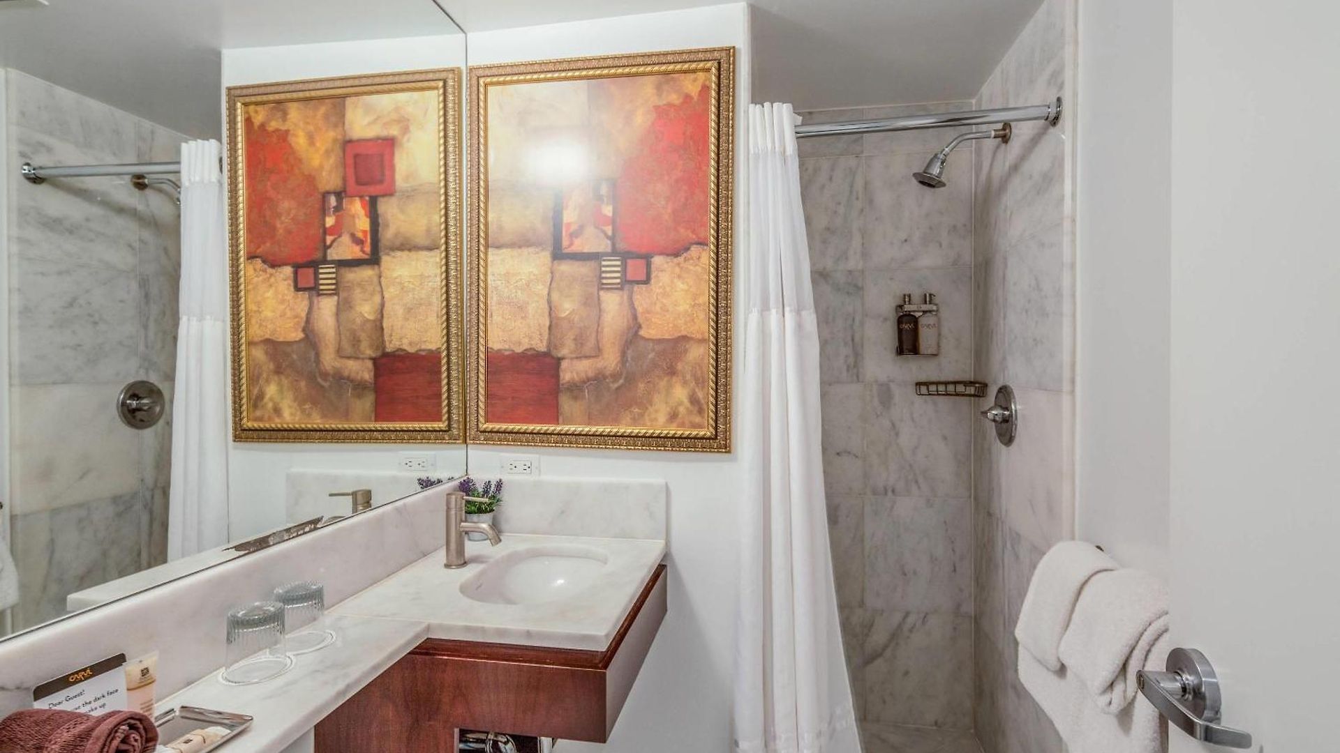 The Historic Blue Angel Lexington Ave, An Ascend Collection 4*