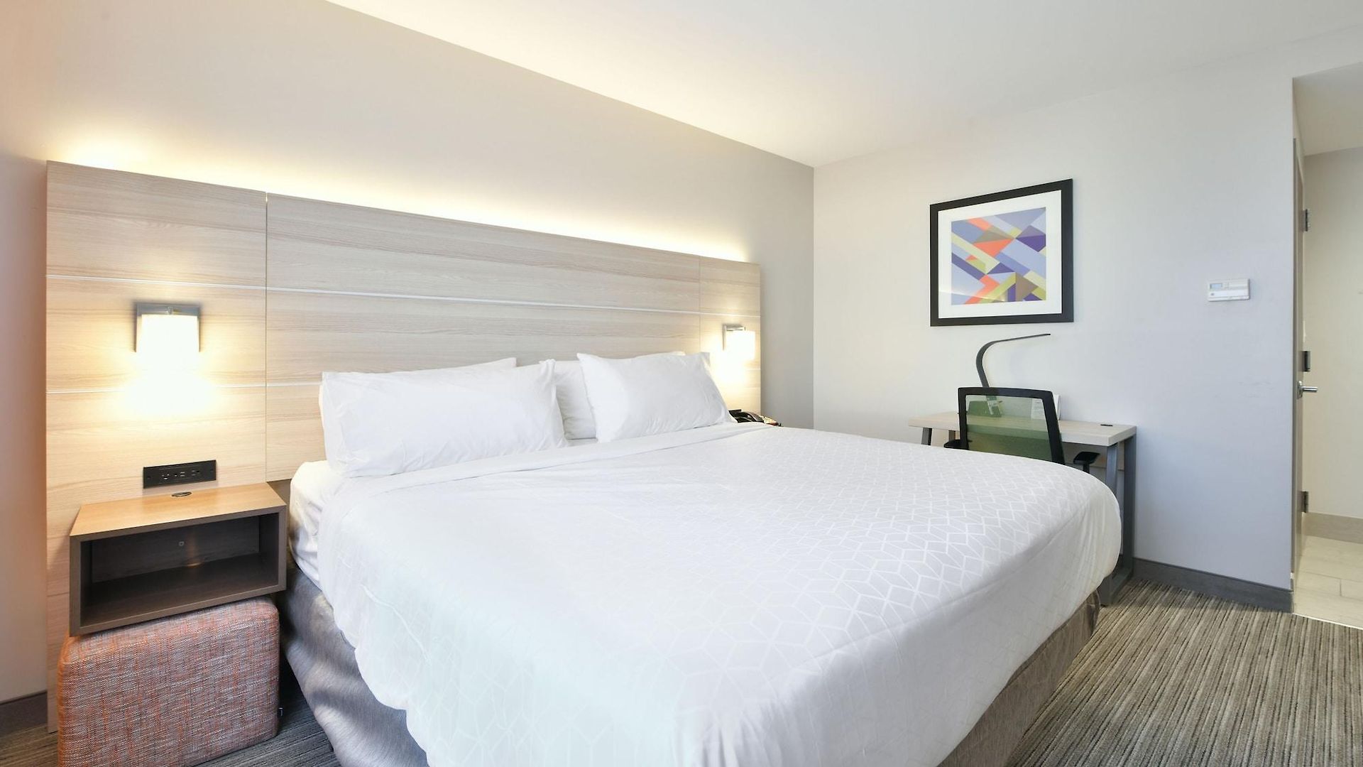 Country & By Radisson, Staten Island Hotel 3*