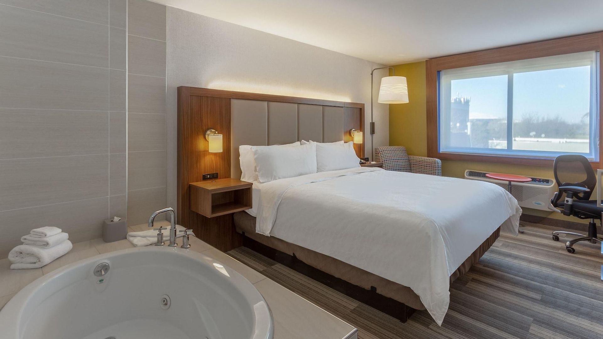 Hotel Express Laguardia Airport, An Ihg
