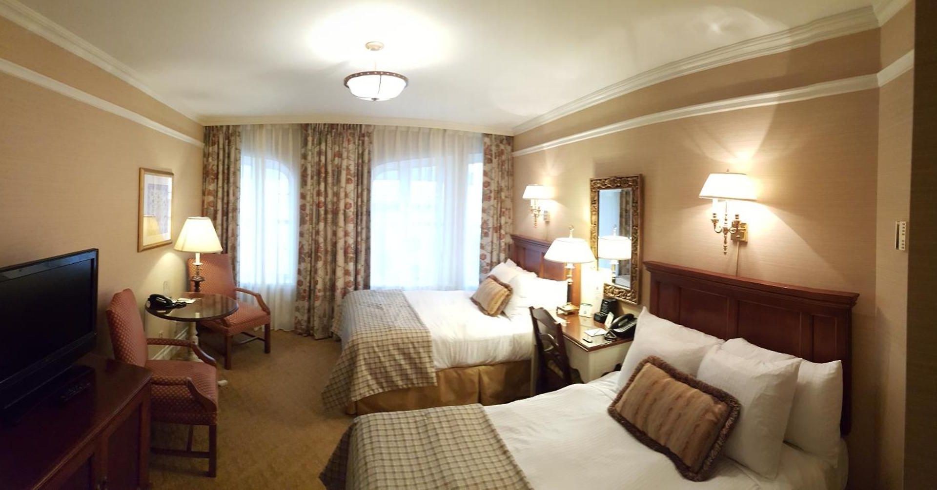 The Street Hotel 3*