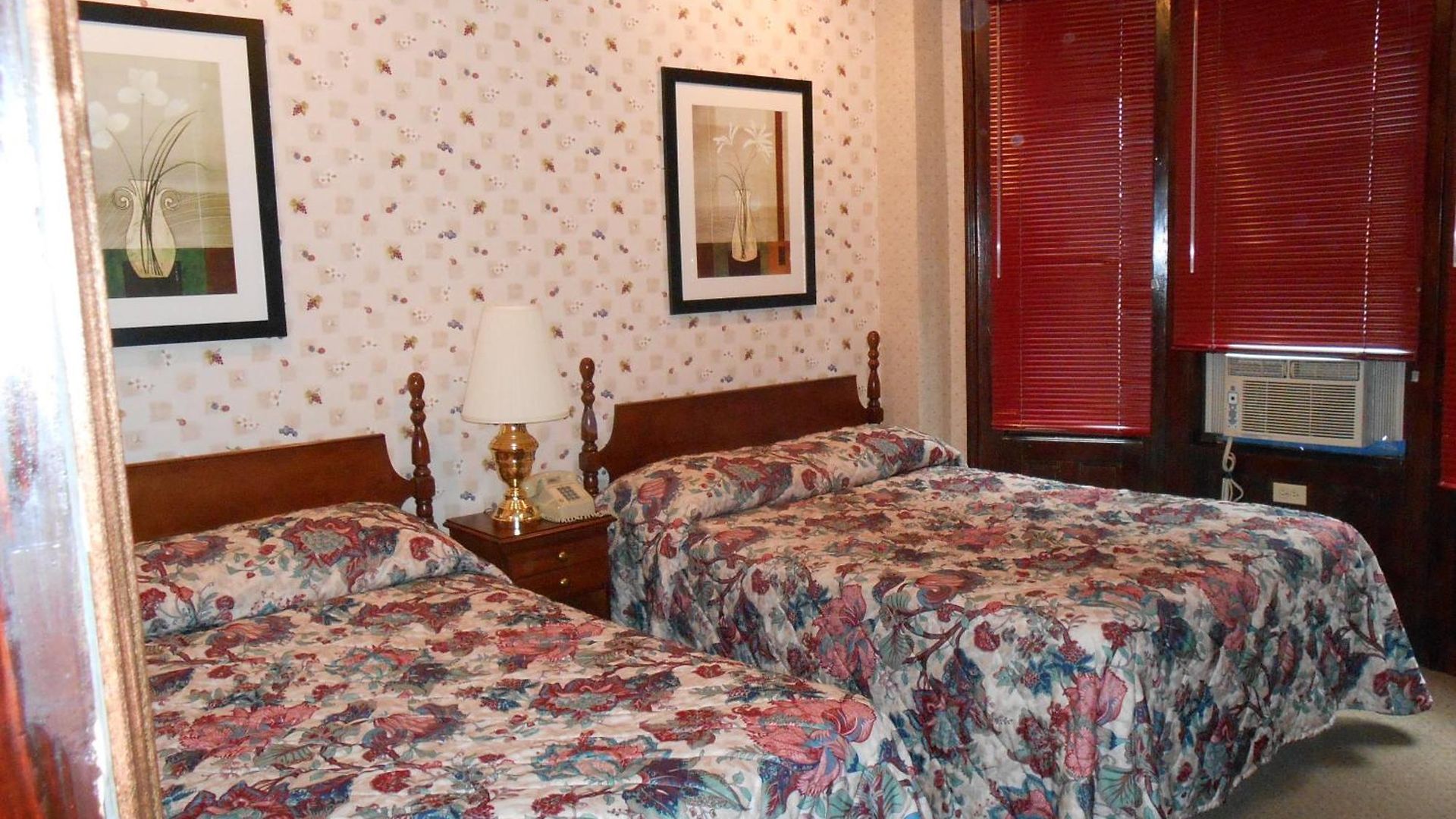 31 Extended Hotel