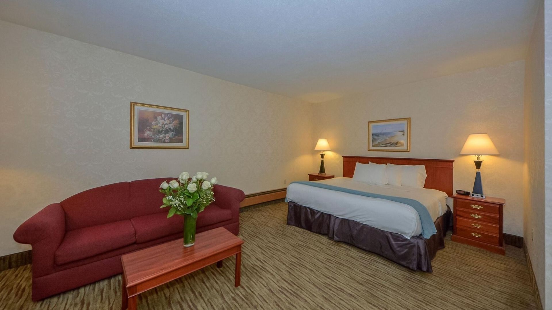 Anchor Hotel 3*