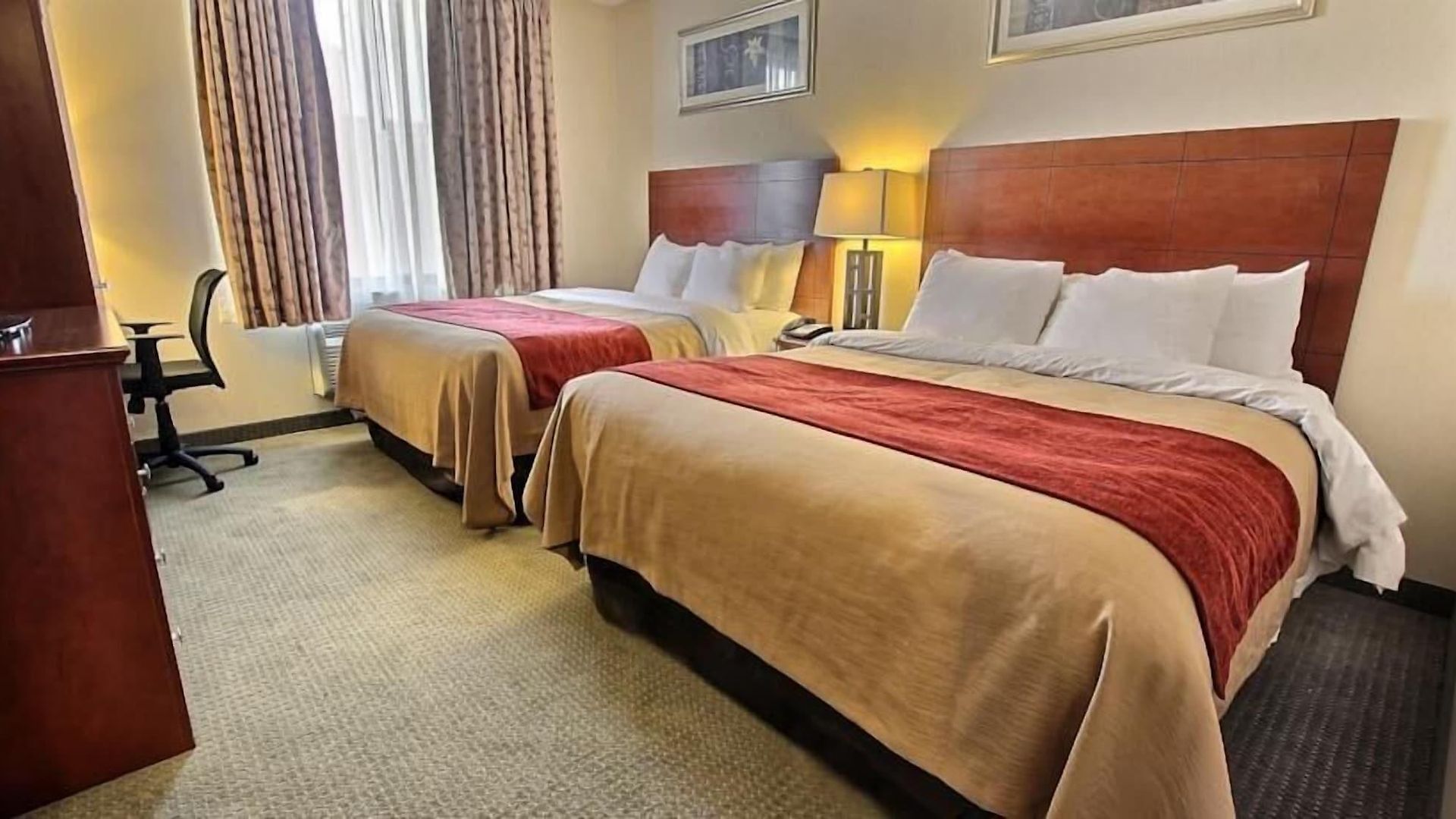 Comfort Staten Island Inn 4*