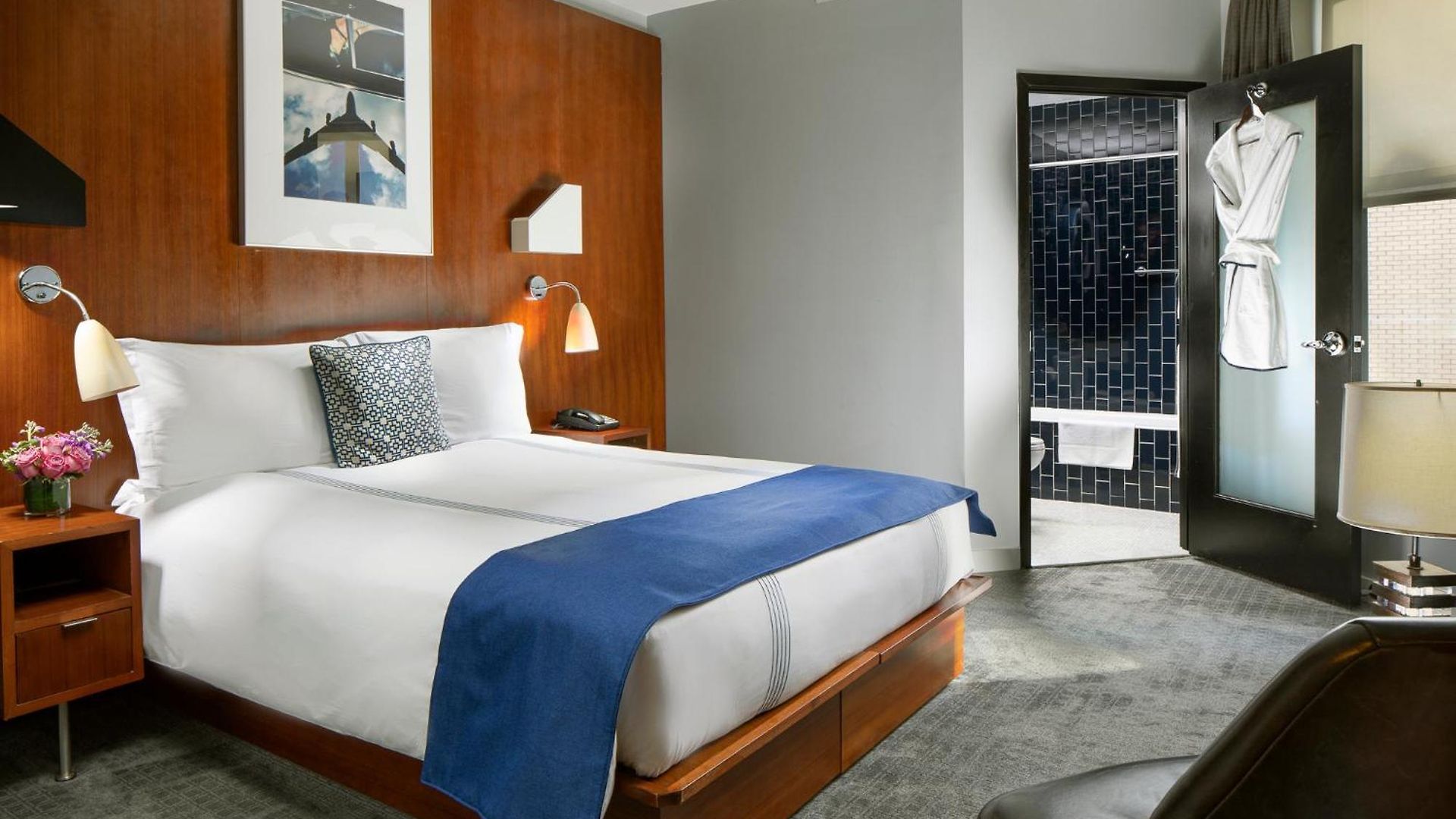 Hotel 6 Columbus Park 4*