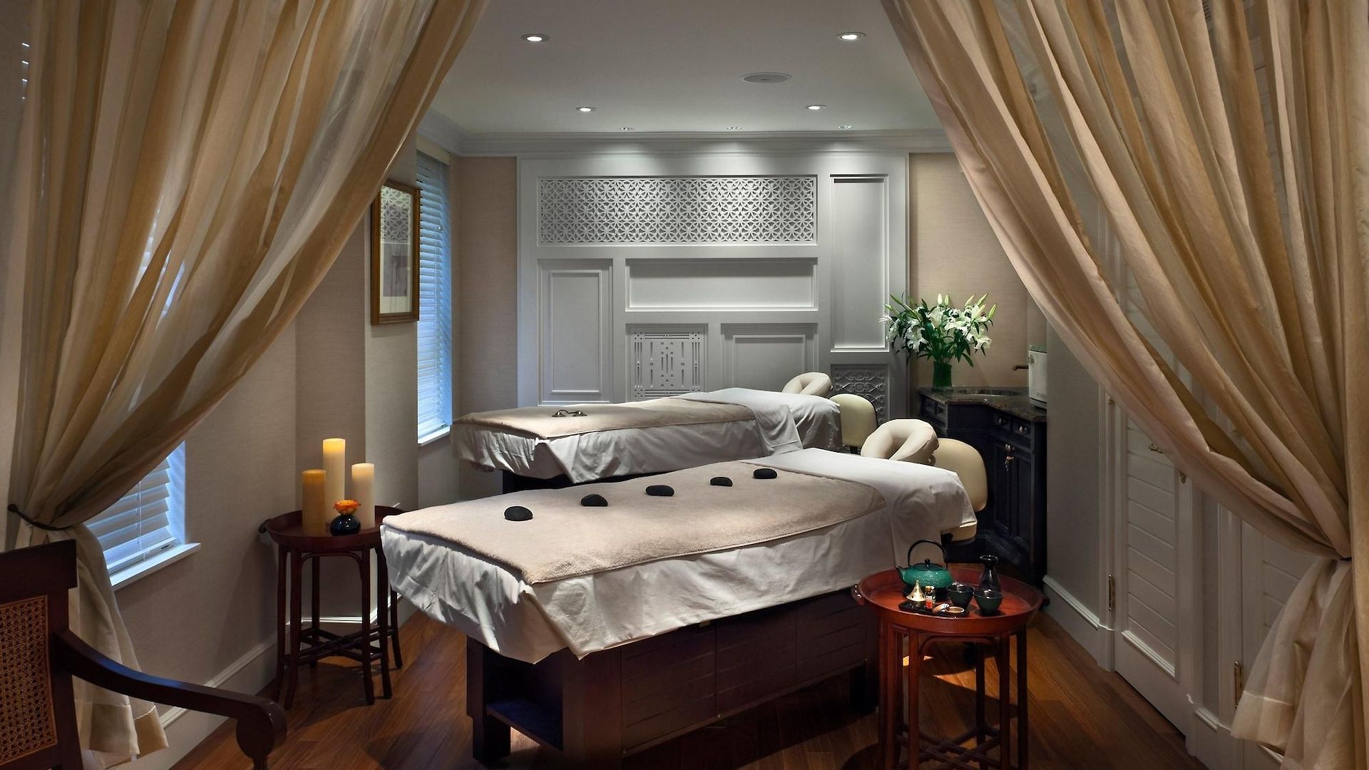 Plaza Athenee Hotel New York