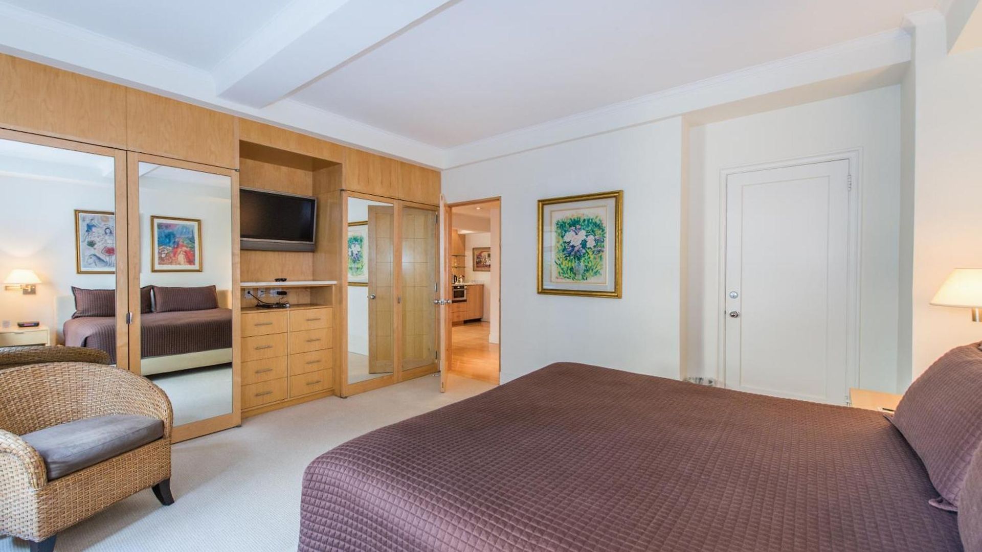 Aparthotel Lombardy 4*