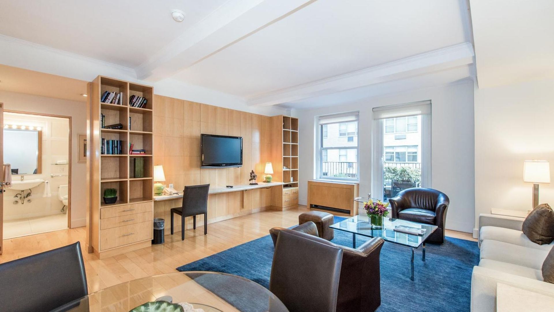 Lombardy Aparthotel