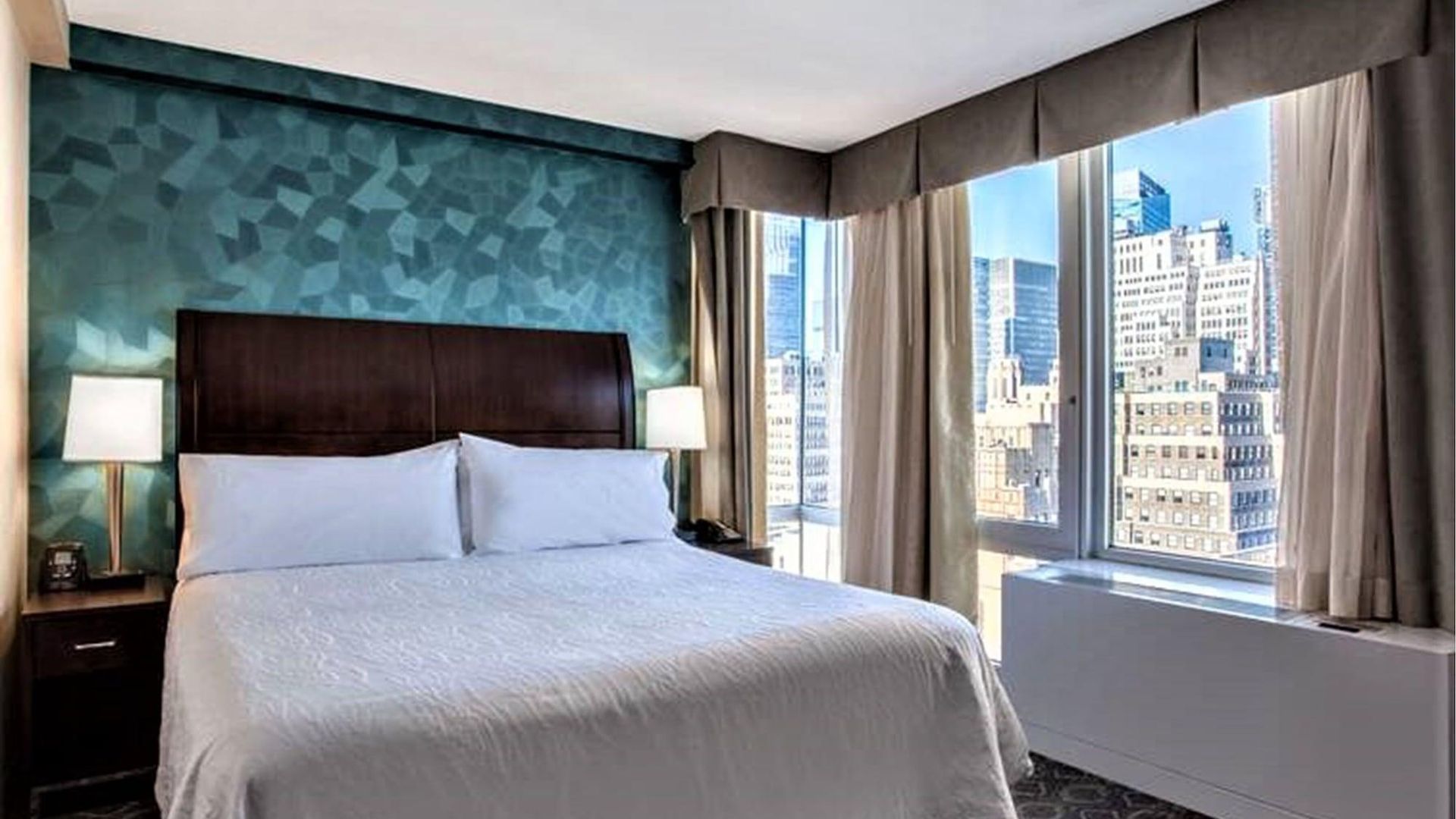 Hilton Garden West 35th Street Hotel 3*