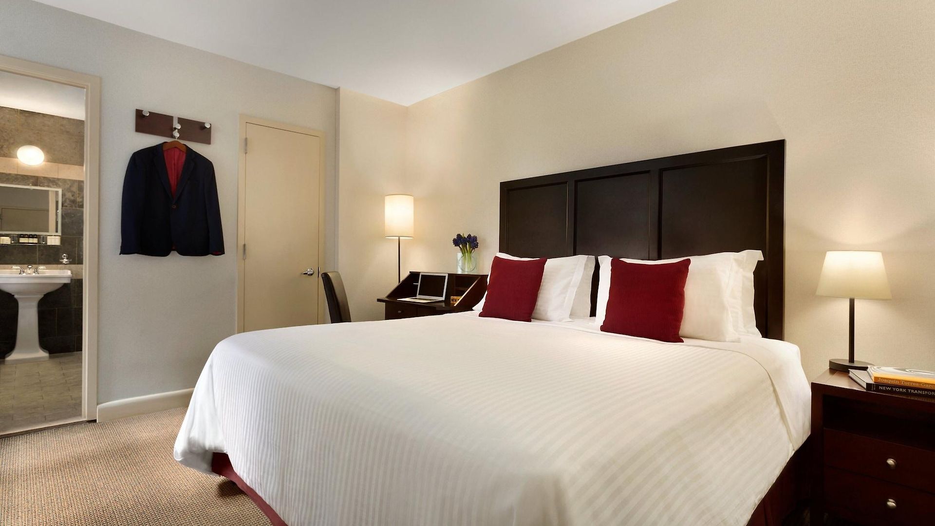 Washington Jefferson At Times Square Hotel 3*