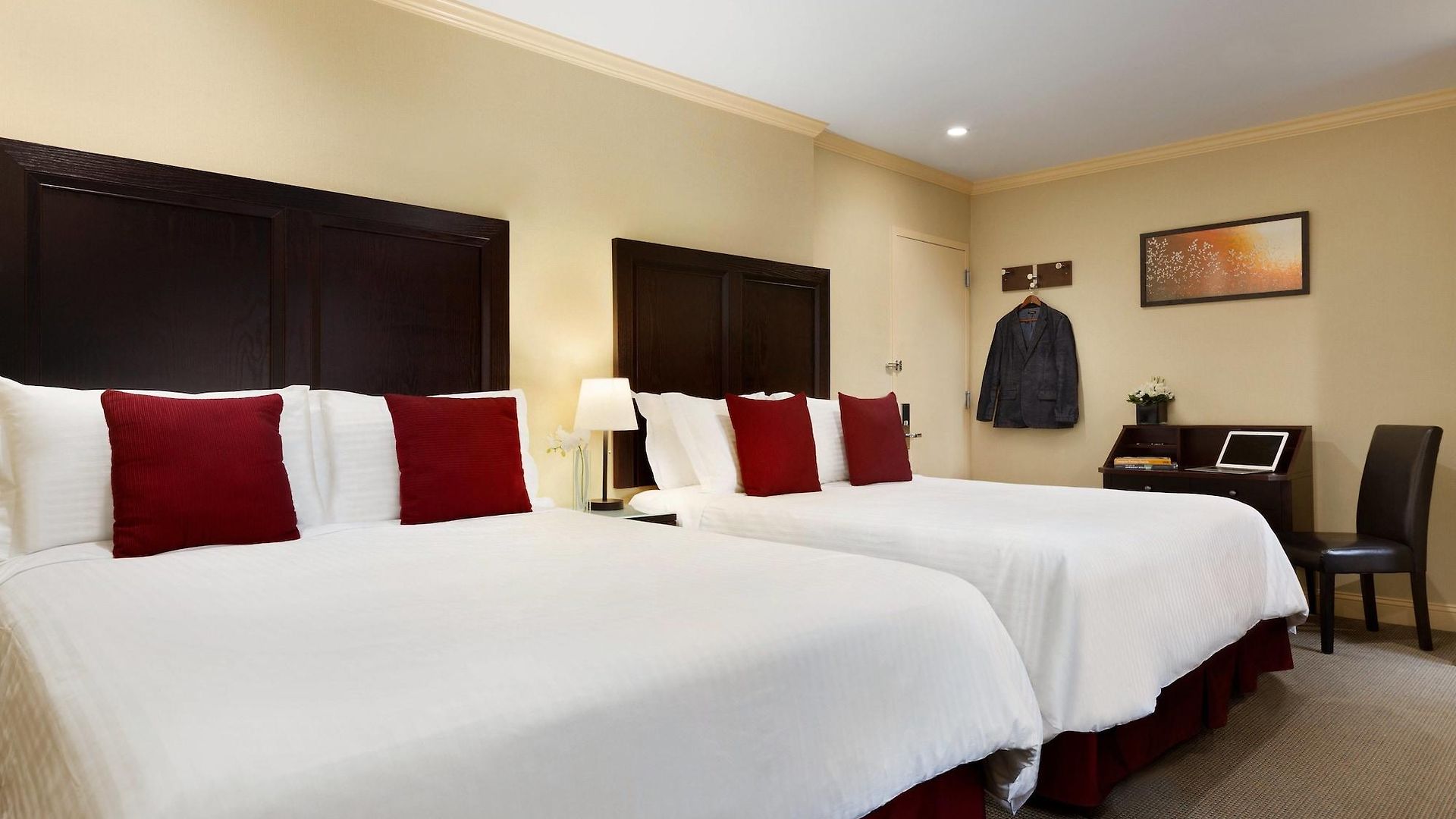 Hotel Washington Jefferson At Times Square 3*